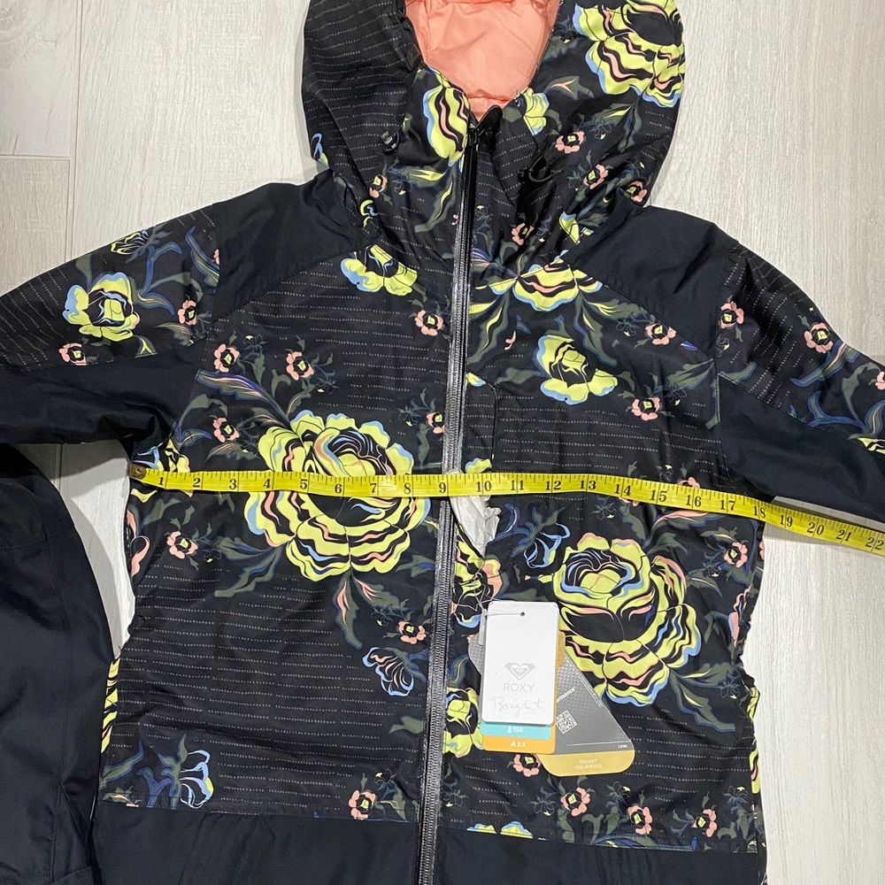 Roxy Torah Bright Snowflake jacket. 15k Dryflight - Picture 10 of 10